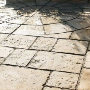 Nicolock - Old Town Flagstone Circles